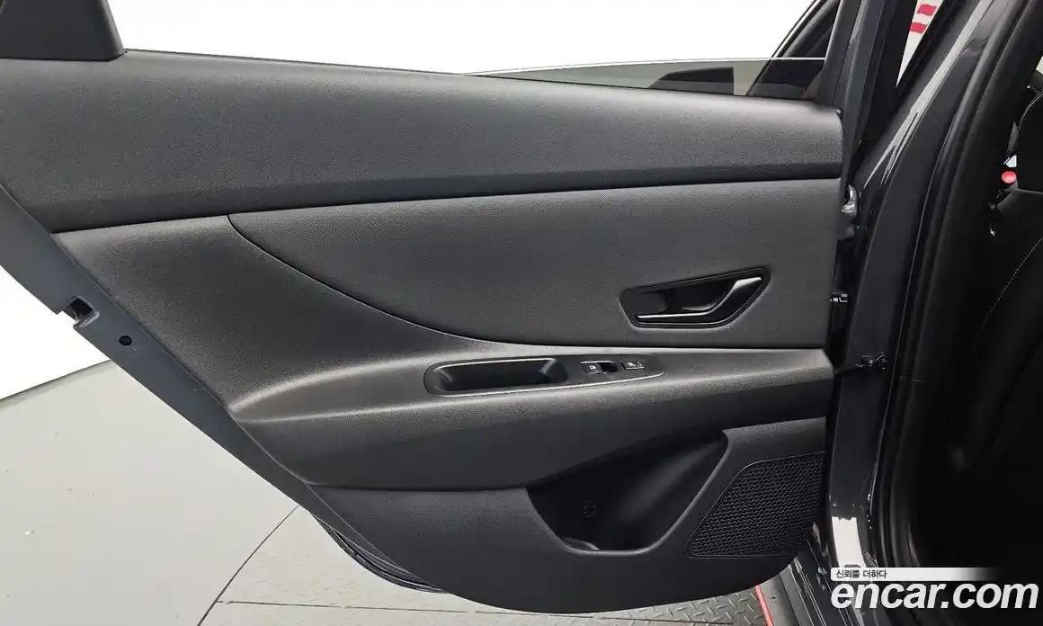 Hyundai Avante 2025 2.0 автомат (гидро), фото 15