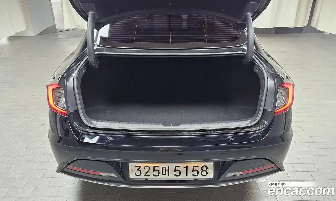 Hyundai Sonata 2023 2.0 автомат (гидро), фото 26