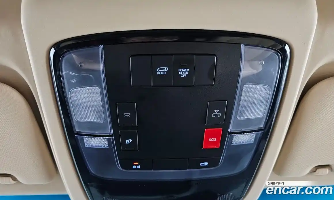 Hyundai Staria 2023 3.5 гидро, фото 23