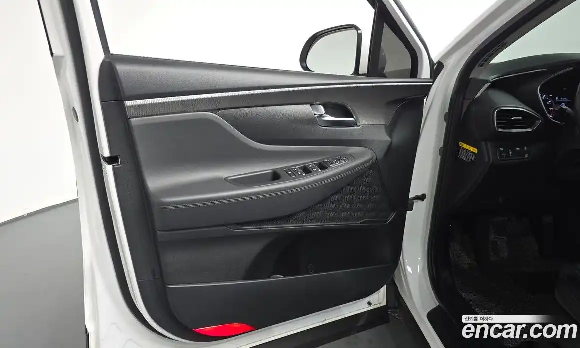 Hyundai Santa Fe 2020 2.0 автомат (гидро), фото 13