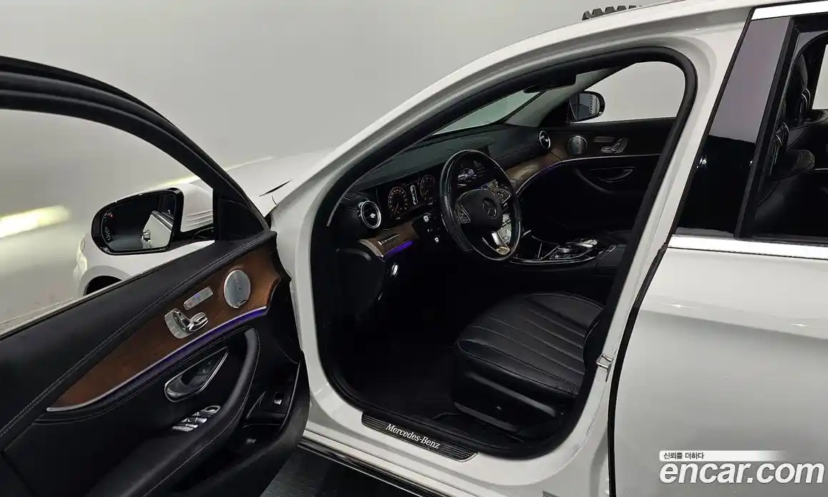 Mercedes-Benz E-Class 2018 2.0 автомат (гидро), фото 13