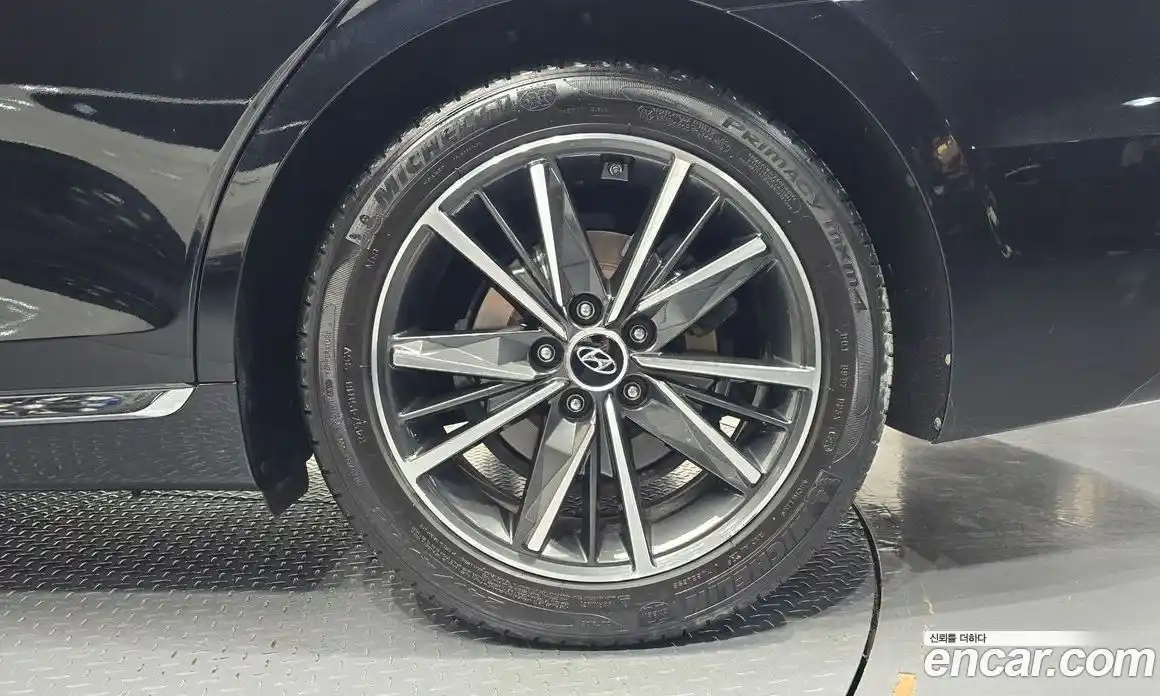 Hyundai Grandeur 2020 2.5 автомат (гидро), фото 6
