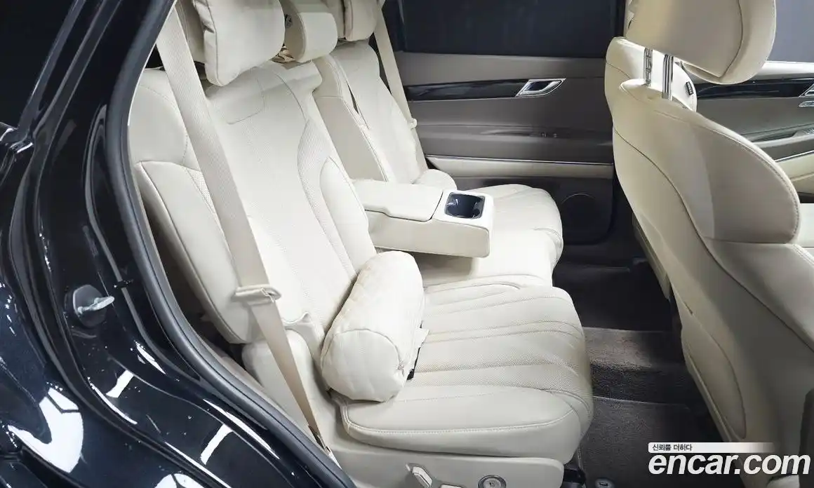 Genesis GV80 2023 2.5 гидро, фото 16
