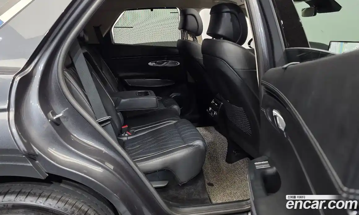 Genesis GV70 2021 2.5 гидро, фото 18