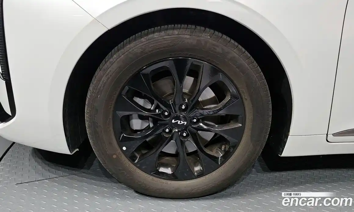 Kia K8 2025 2.5 автомат (гидро), фото 5