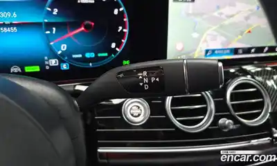 Mercedes-Benz E-Class 2021 3.0 гидро, миниатюра 12