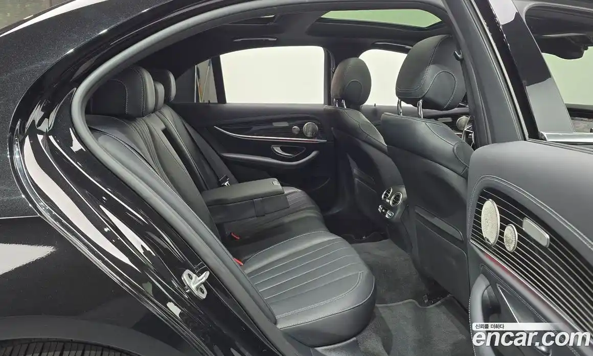 Mercedes-Benz E-Class 2021 3.0 гидро, фото 17