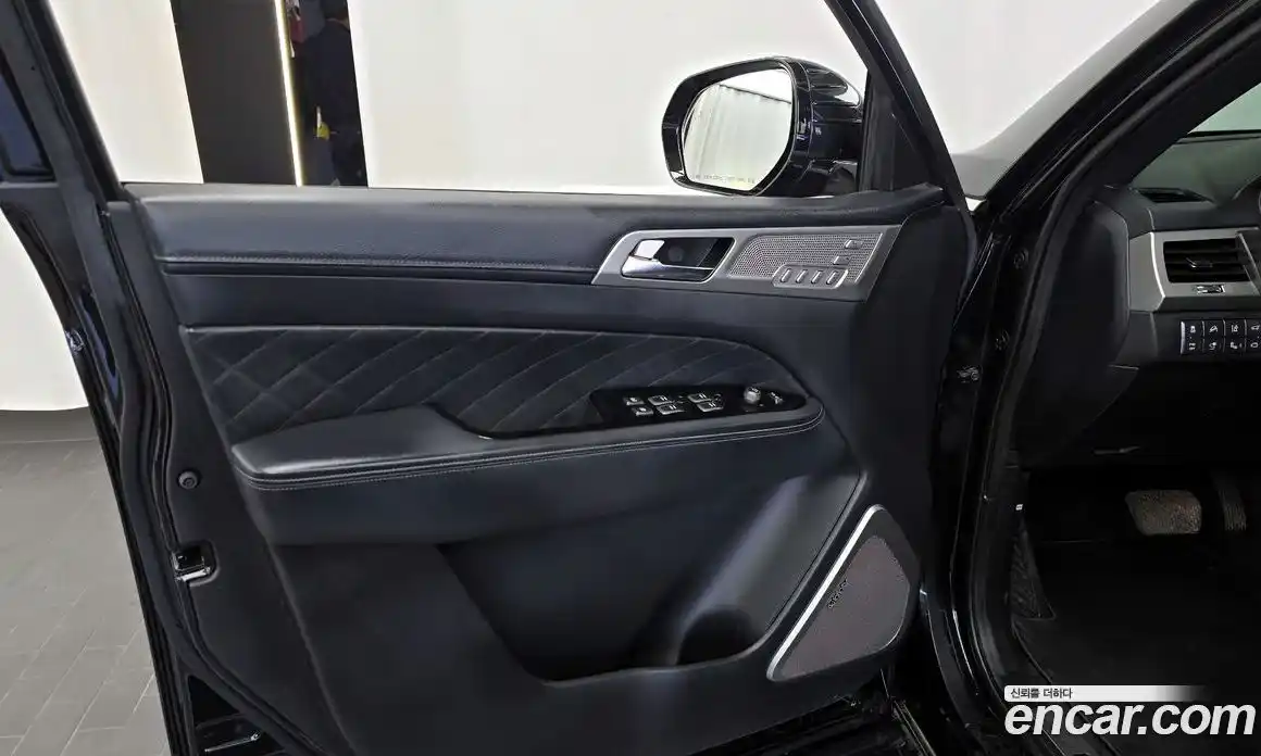 SsangYong Rexton 2017 2.2 автомат (гидро), фото 14