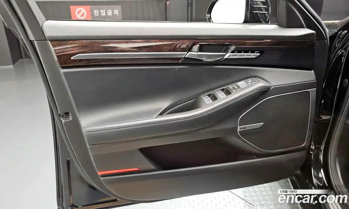 Genesis EQ900 2016 3.8 автомат (гидро), фото 14