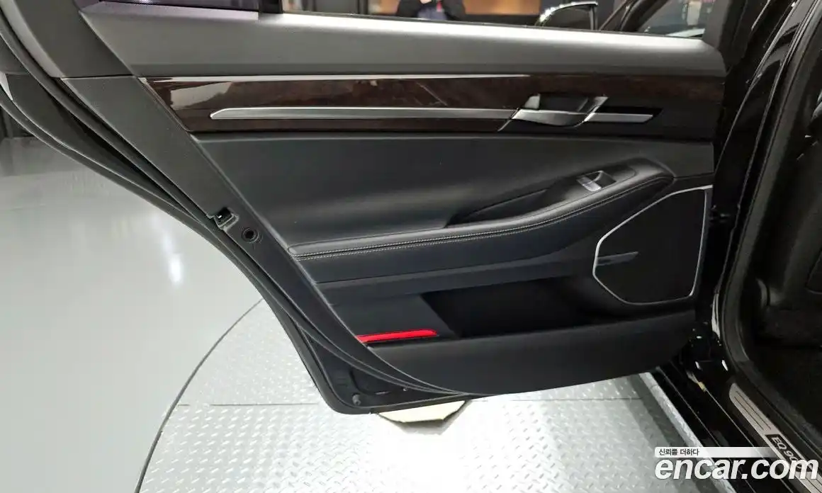 Genesis EQ900 2016 3.8 автомат (гидро), фото 15