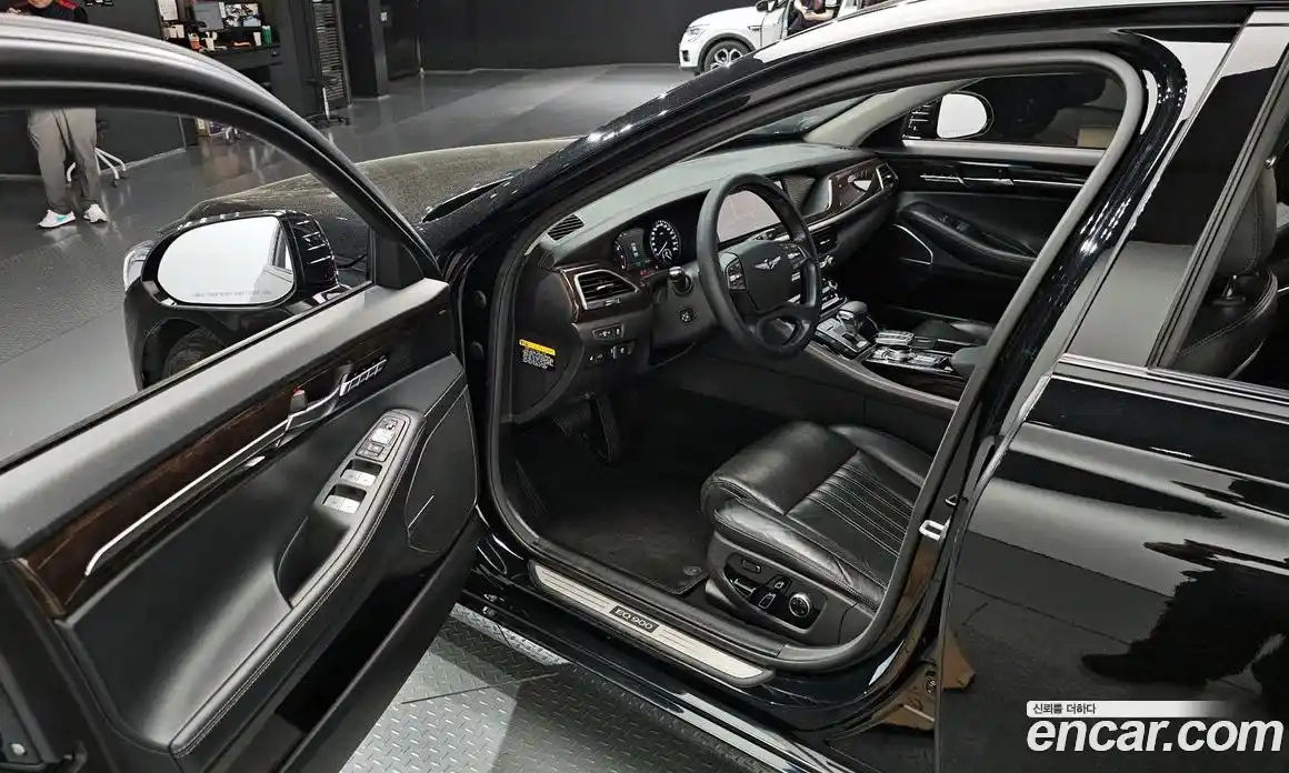 Genesis EQ900 2016 3.8 автомат (гидро), фото 18