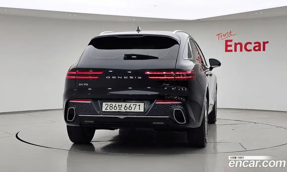 Genesis GV70 2023 2.5 автомат (гидро), фото 4