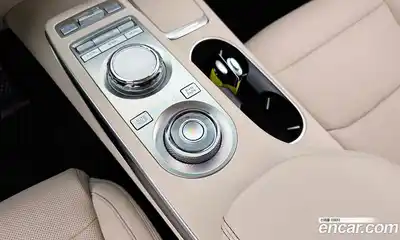 Genesis GV70 2023 2.5 автомат (гидро), миниатюра 9