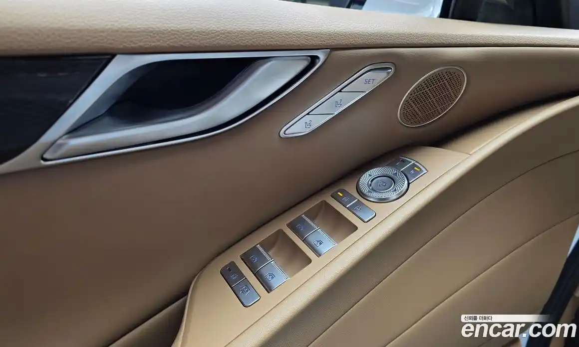 Genesis G80 2025 2.5 гидро, фото 31