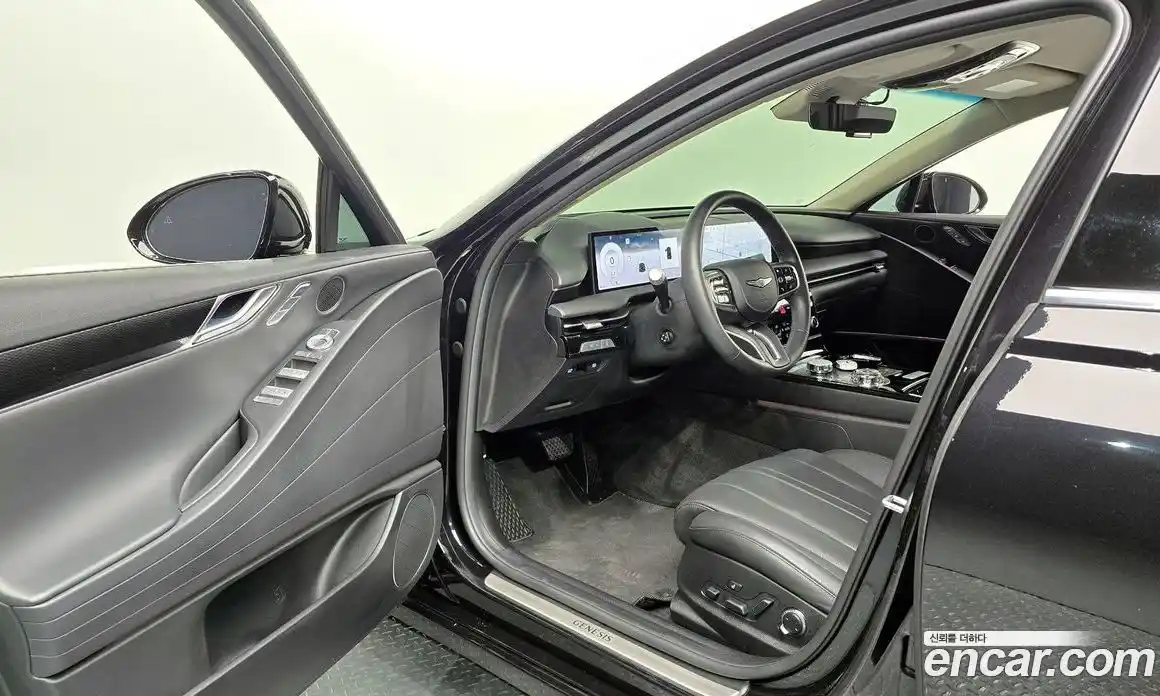 Genesis G80 2024 2.5 гидро, фото 13