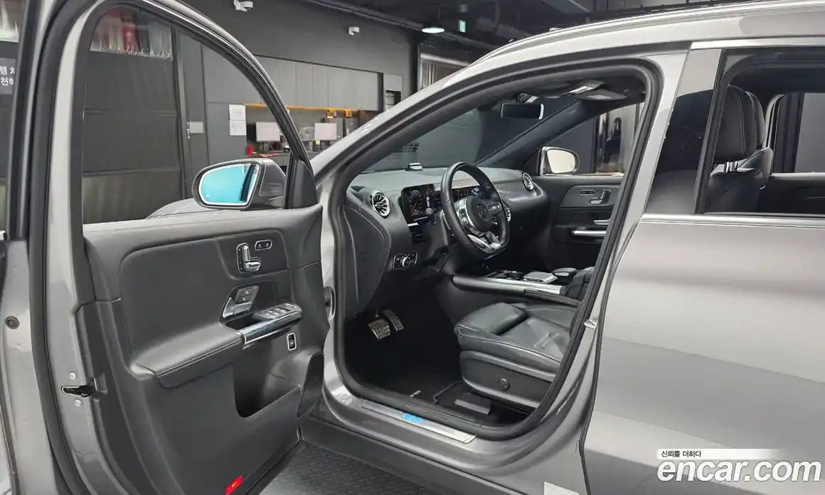 Mercedes-Benz EQA 2021 0.2 гидро, фото 12