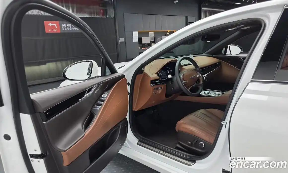 Genesis G80 2023 2.5 гидро, фото 12