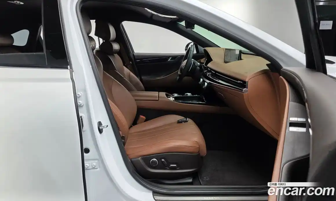 Genesis G80 2023 2.5 гидро, фото 16