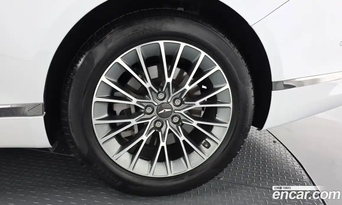 Genesis G80 2023 2.5 гидро, фото 6