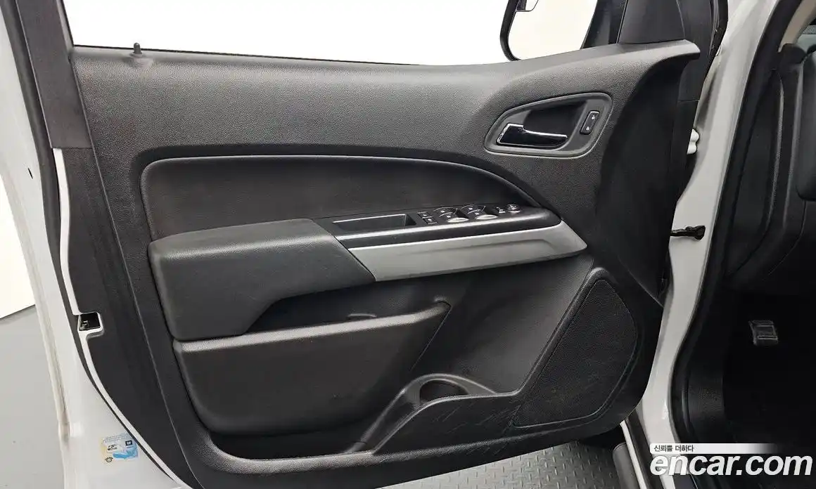 Chevrolet Colorado 2021 3.6 автомат (гидро), фото 13