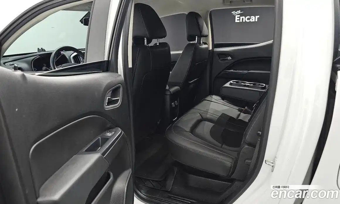 Chevrolet Colorado 2021 3.6 автомат (гидро), фото 17
