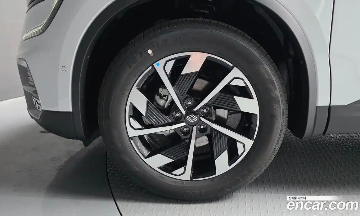 Renault QM6 2026 2.0 гидро, фото 5