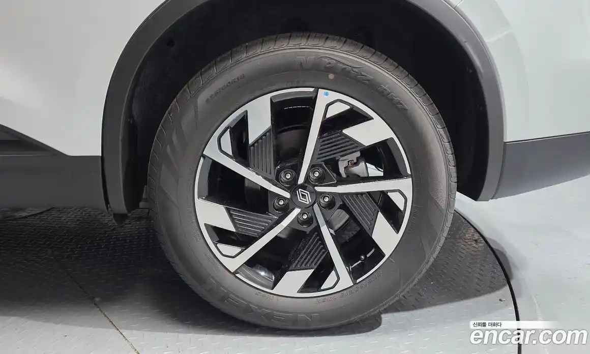 Renault QM6 2026 2.0 гидро, фото 7