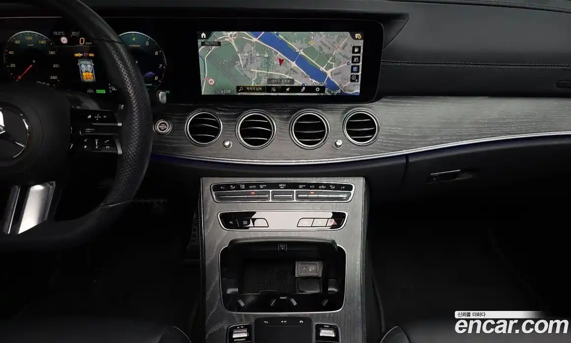 Mercedes-Benz E-Class 2020 2.0 гидро, фото 19