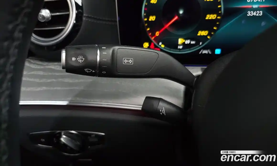 Mercedes-Benz E-Class 2020 2.0 гидро, фото 27
