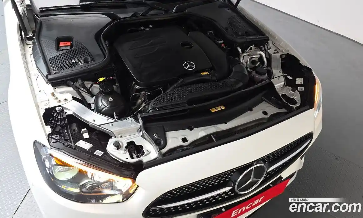 Mercedes-Benz E-Class 2020 2.0 гидро, фото 5
