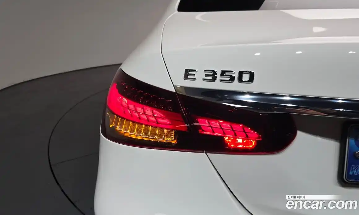 Mercedes-Benz E-Class 2020 2.0 гидро, фото 8