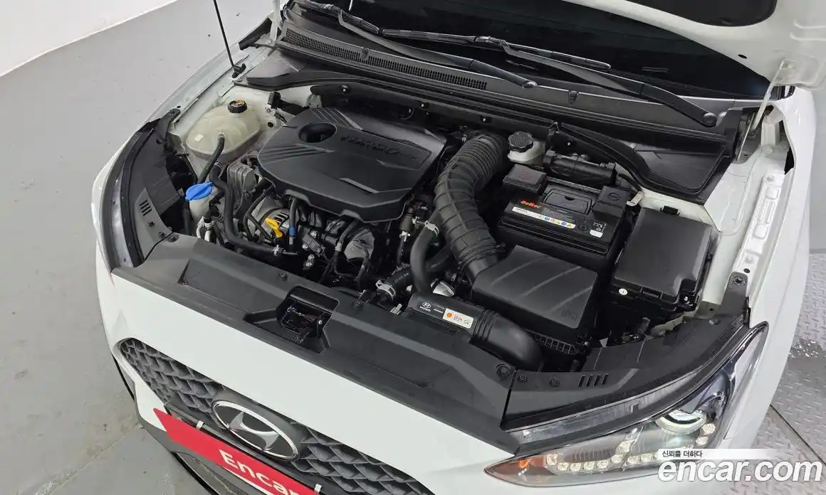 Hyundai Veloster 2019 1.6 автомат (гидро), фото 6
