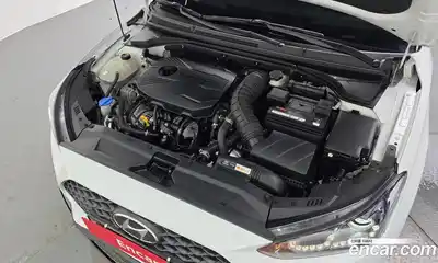Hyundai Veloster 2019 1.6 автомат (гидро), миниатюра 6