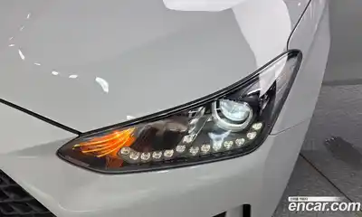 Hyundai Veloster 2019 1.6 автомат (гидро), миниатюра 8