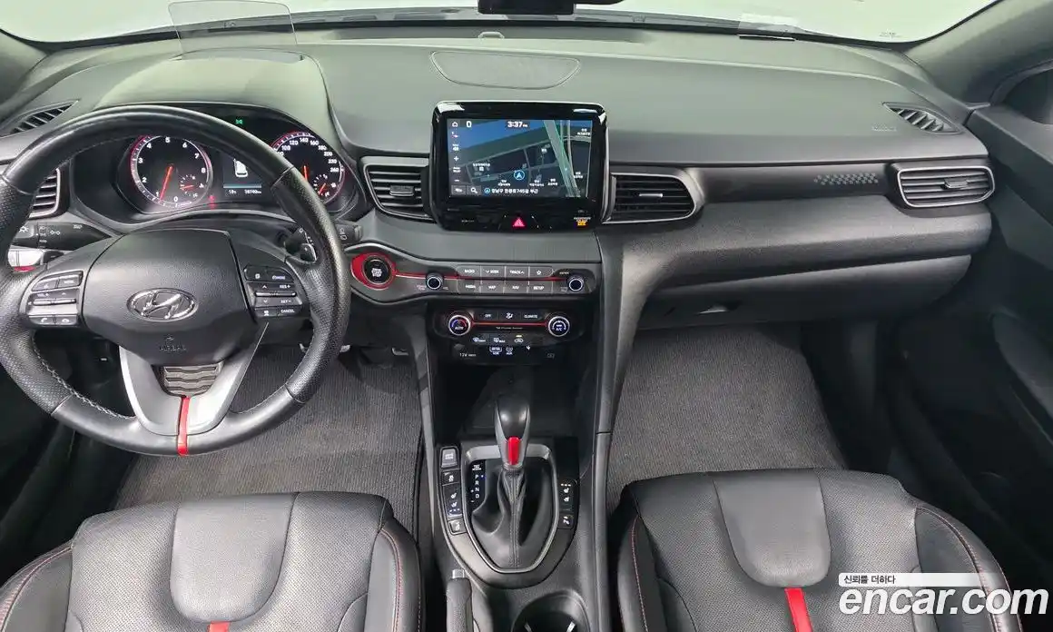 Hyundai Veloster 2019 1.6 автомат (гидро), фото 10