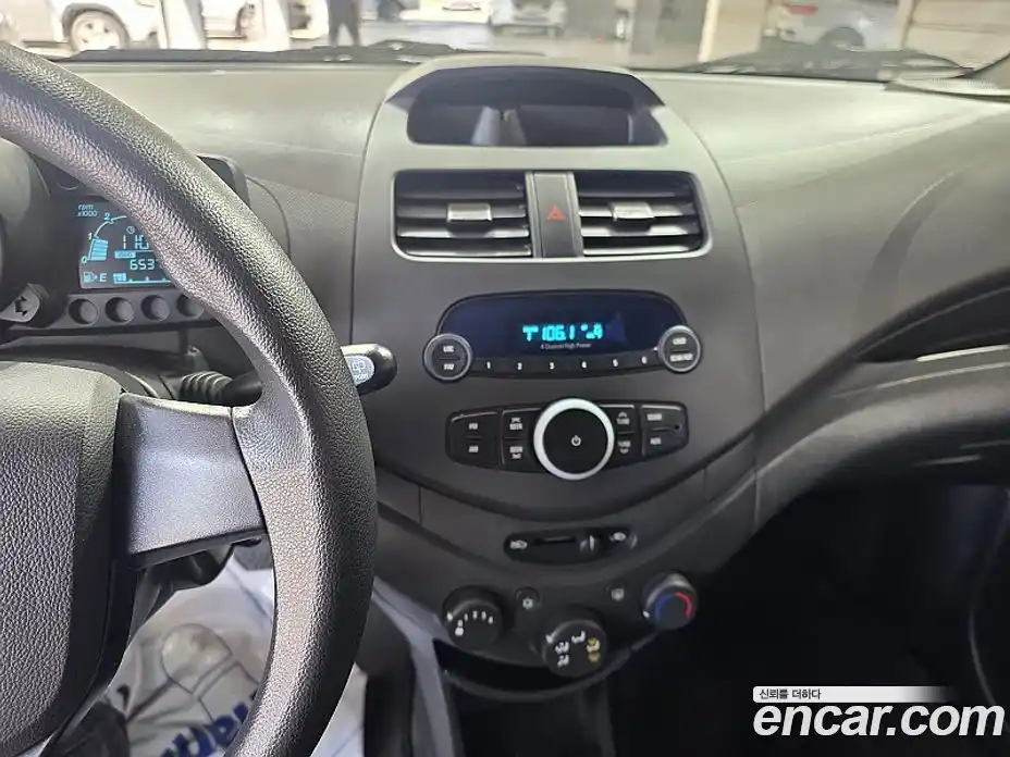 Chevrolet Spark 2012 1.0 автомат (гидро), фото 12