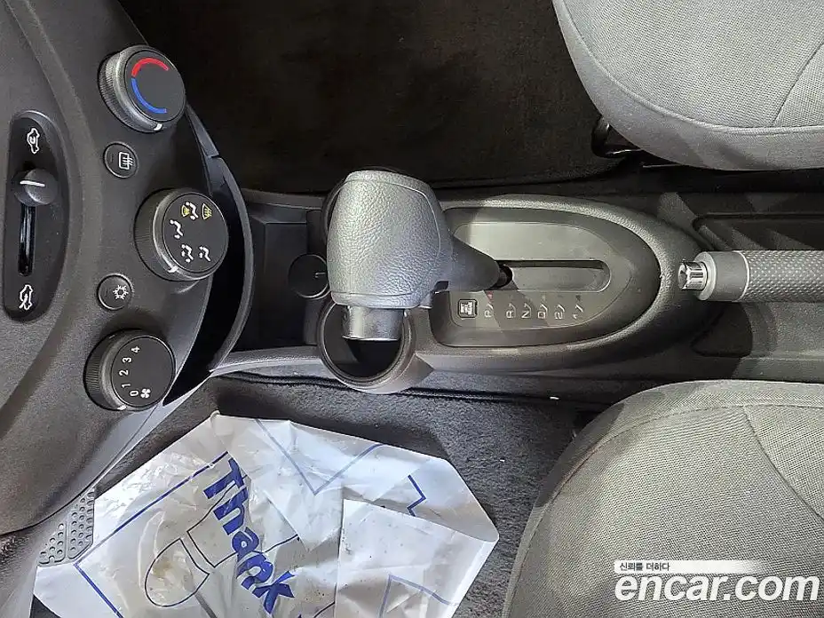 Chevrolet Spark 2012 1.0 автомат (гидро), фото 14