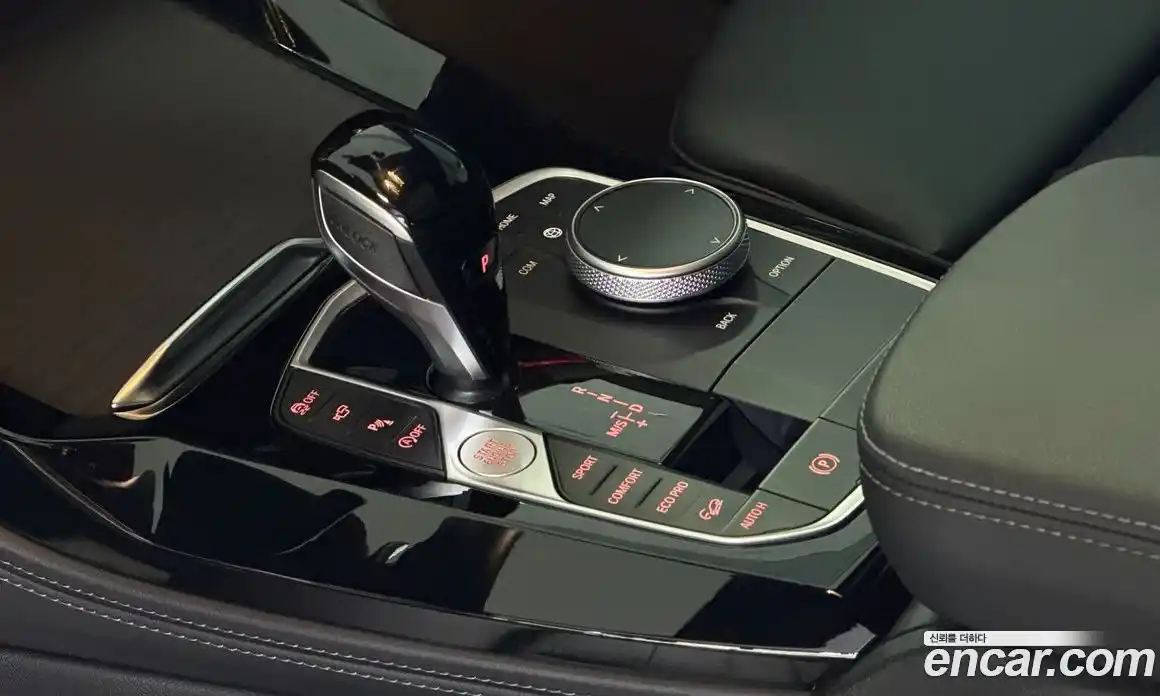 BMW X4 2024 3.0 автомат (гидро), фото 9