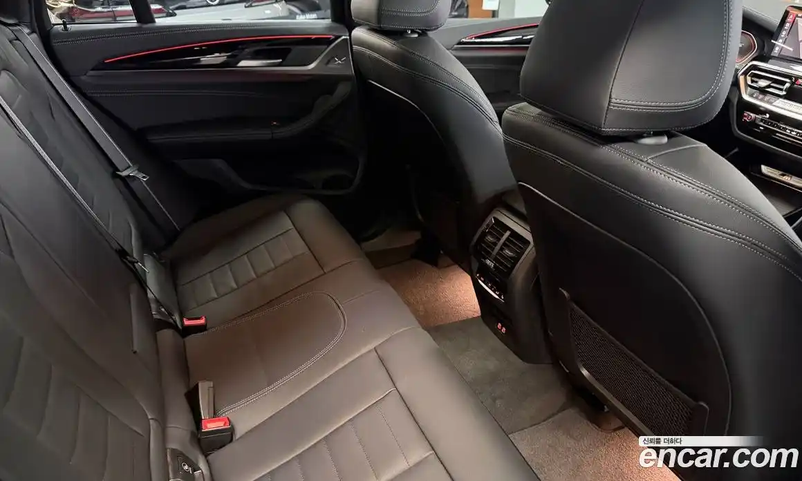 BMW X4 2024 3.0 автомат (гидро), фото 10