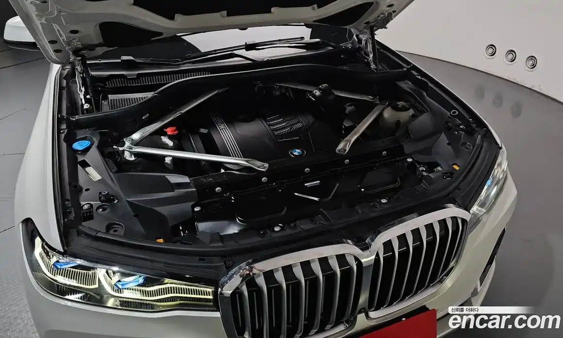 BMW X7 2022 3.0 автомат (гидро), фото 5