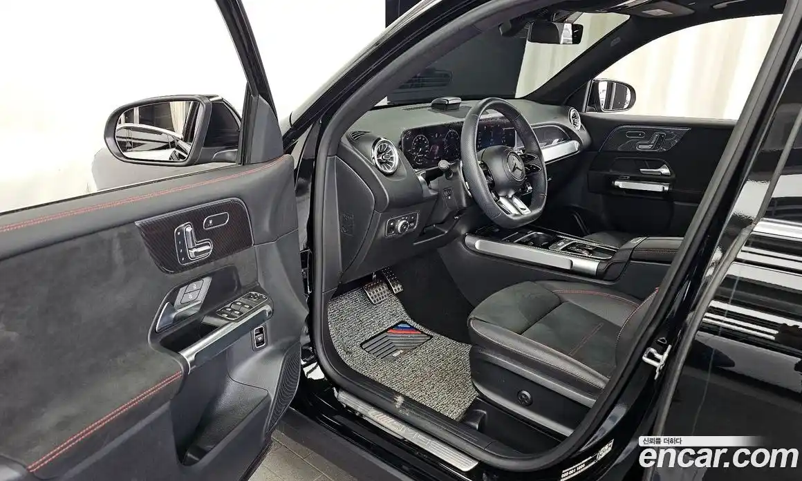 Mercedes-Benz GLB-Class 2024 2.0 гидро, фото 13
