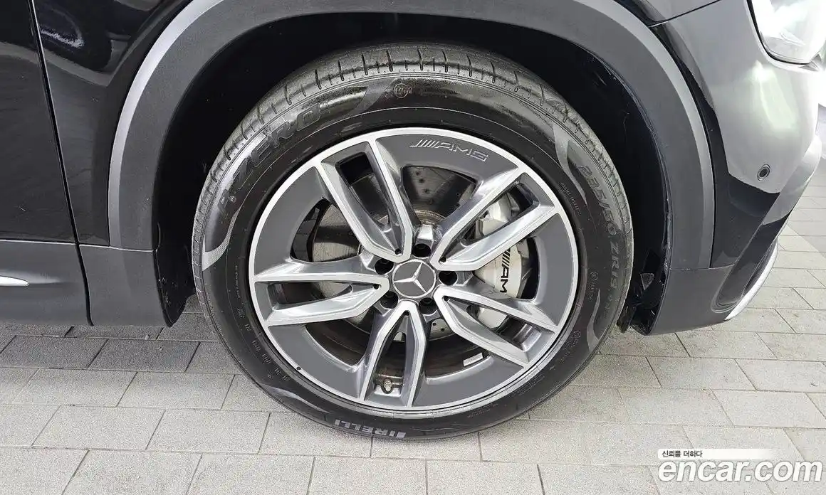 Mercedes-Benz GLB-Class 2024 2.0 гидро, фото 7