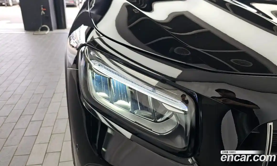 Mercedes-Benz GLB-Class 2024 2.0 гидро, фото 8
