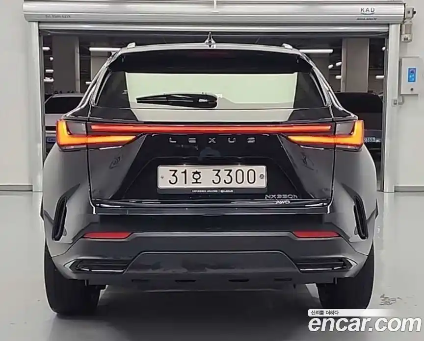 Lexus NX 2022 2.5 гидро, фото 3