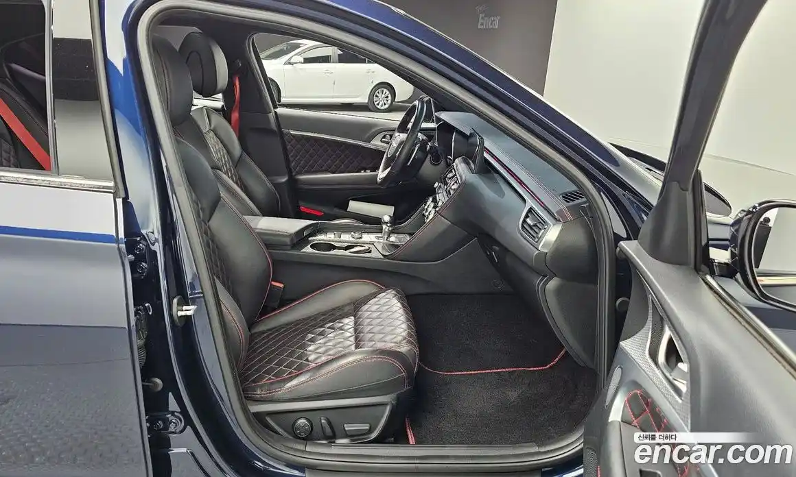 Genesis G70 2021 2.0 автомат (гидро), фото 16