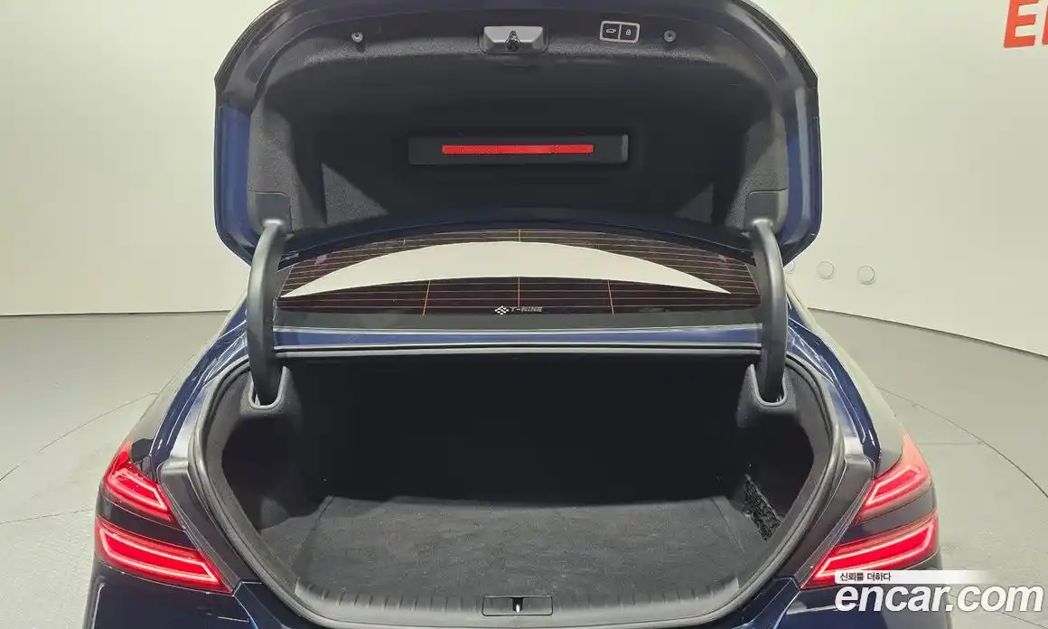 Genesis G70 2021 2.0 автомат (гидро), фото 23
