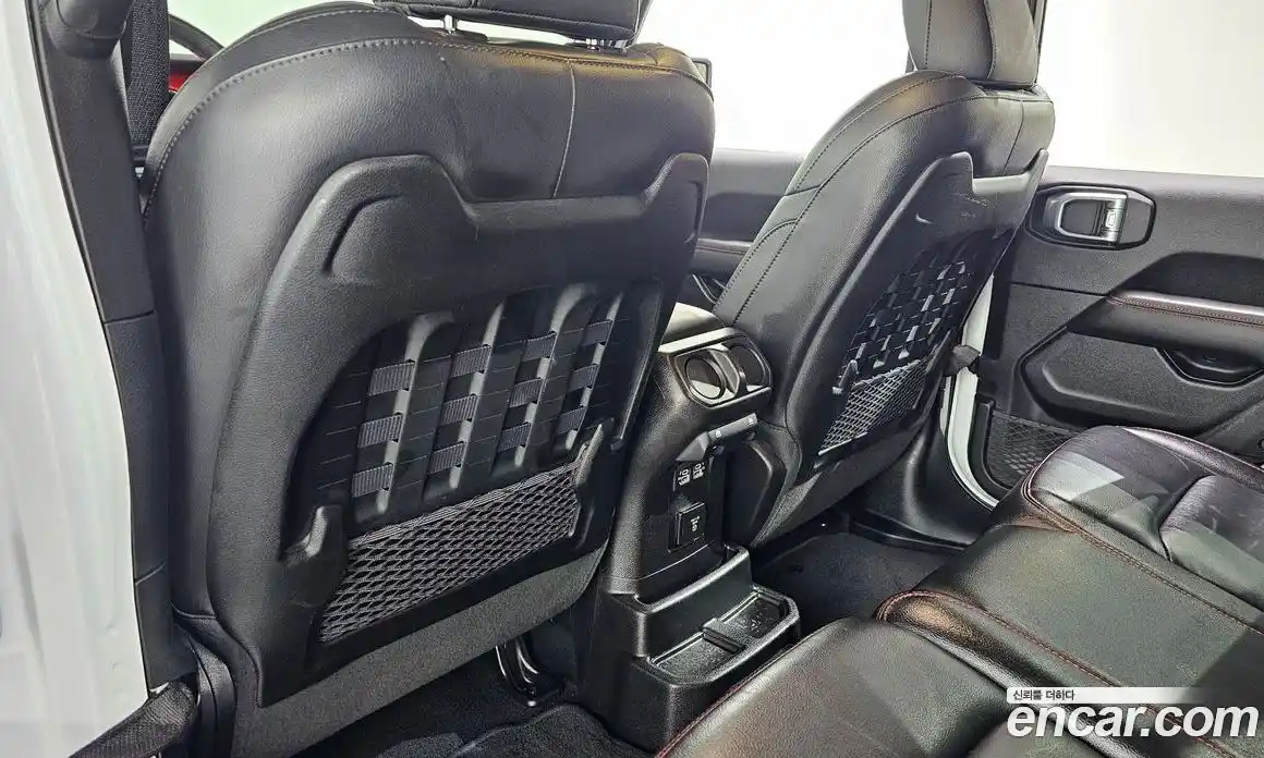 Jeep Wrangler 2021 2.0 автомат (гидро), фото 25