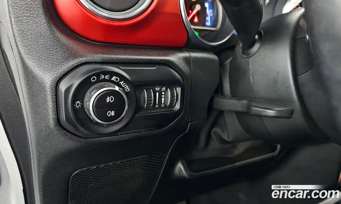 Jeep Wrangler 2021 2.0 автомат (гидро), фото 27