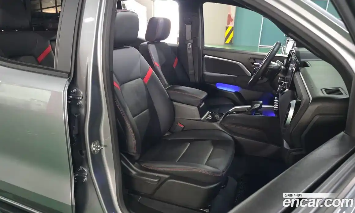 Chevrolet Colorado 2024 2.7 автомат (гидро), фото 12