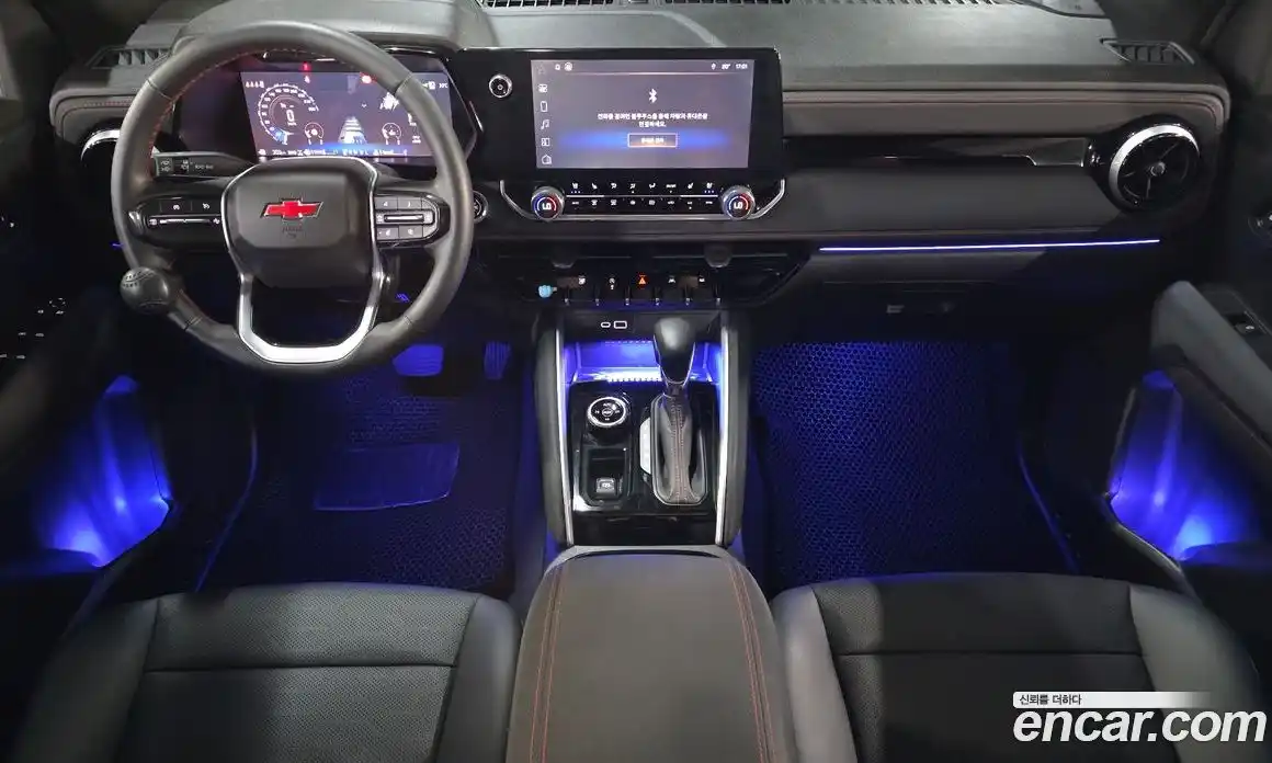 Chevrolet Colorado 2024 2.7 автомат (гидро), фото 7